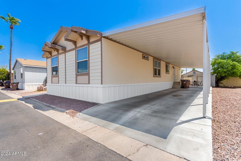 9431 E CORALBELL Avenue 201, Mesa, AZ 85208 — photo 3