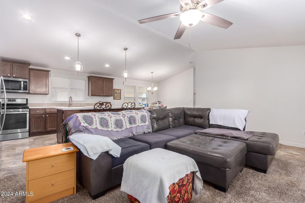 9431 E CORALBELL Avenue 201, Mesa, AZ 85208 — photo 5