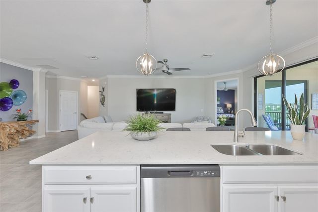 12405 GHIBERTI CIRCLE 202, Venice, FL 34293