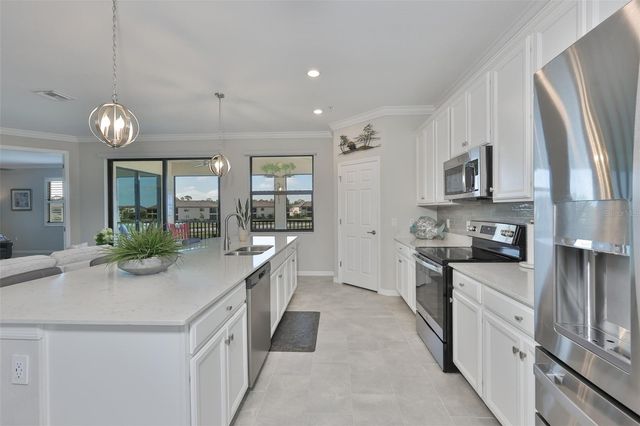 12405 GHIBERTI CIRCLE 202, Venice, FL 34293