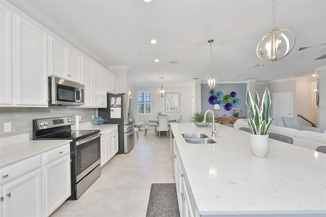 12405 GHIBERTI CIRCLE 202, Venice, FL 34293