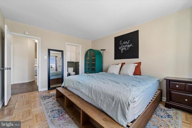 19 JUNIPER RD, Havertown, PA 19083