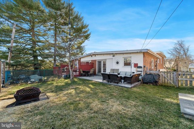 19 JUNIPER RD, Havertown, PA 19083