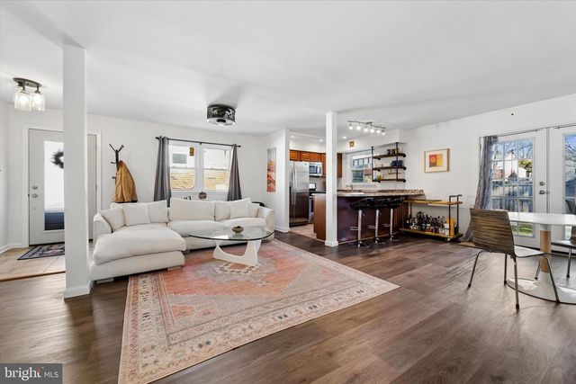 19 JUNIPER RD, Havertown, PA 19083