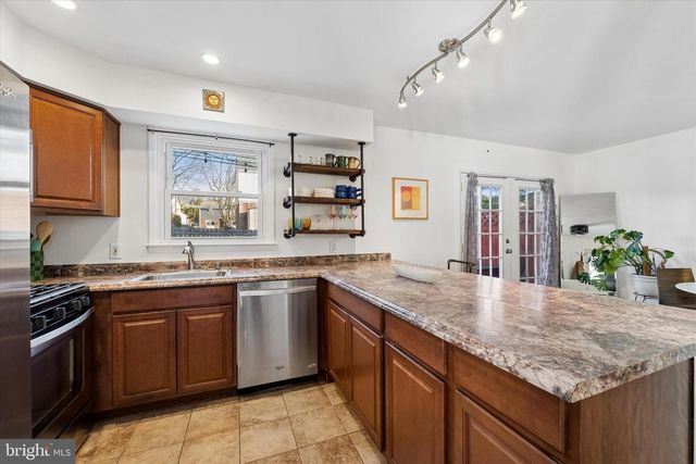 19 JUNIPER RD, Havertown, PA 19083