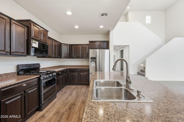 17953 W ALICE Avenue, Waddell, AZ 85355
