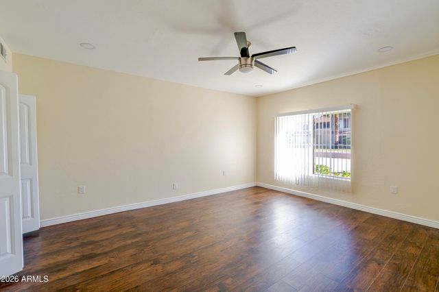 6788 W GREENBRIAR Drive, Glendale, AZ 85308