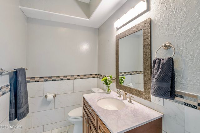 6788 W GREENBRIAR Drive, Glendale, AZ 85308