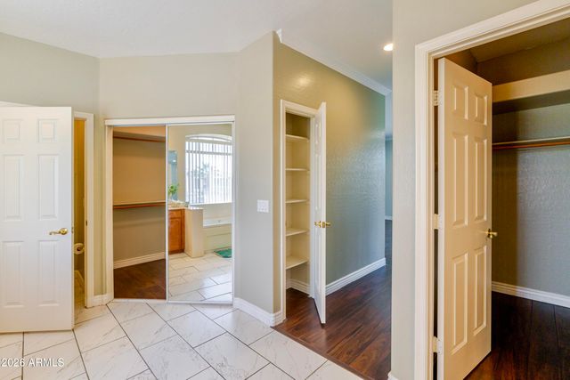 6788 W GREENBRIAR Drive, Glendale, AZ 85308