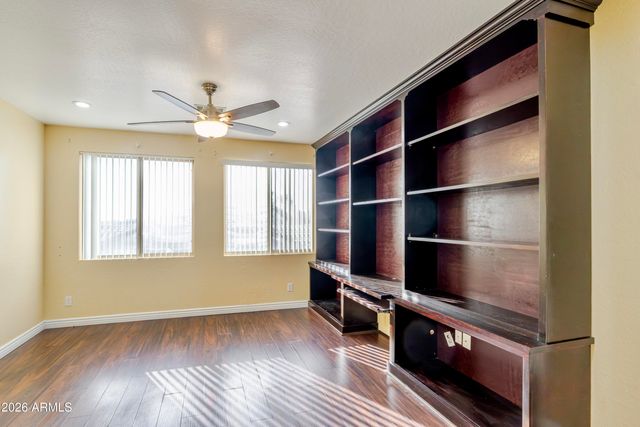 6788 W GREENBRIAR Drive, Glendale, AZ 85308