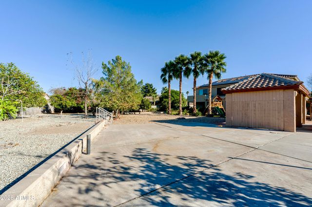 6788 W GREENBRIAR Drive, Glendale, AZ 85308