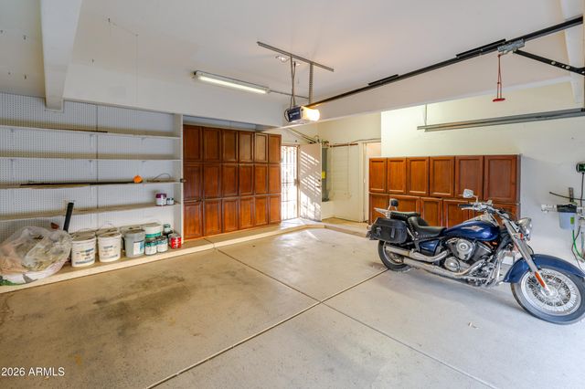 6788 W GREENBRIAR Drive, Glendale, AZ 85308