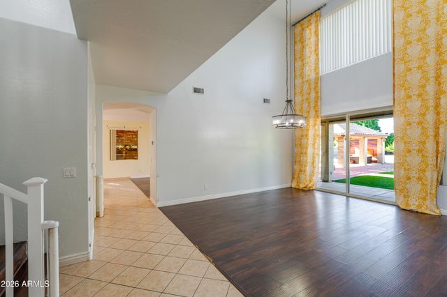 6788 W GREENBRIAR Drive, Glendale, AZ 85308