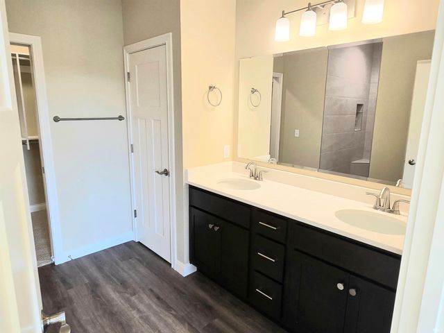 5297 Fair Creek Run, Fort Wayne, IN 46818