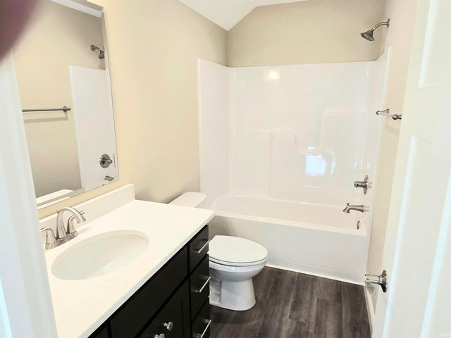 5297 Fair Creek Run, Fort Wayne, IN 46818