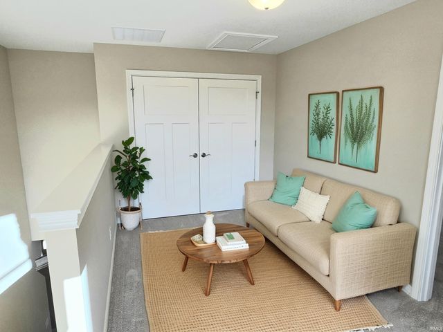 5297 Fair Creek Run, Fort Wayne, IN 46818