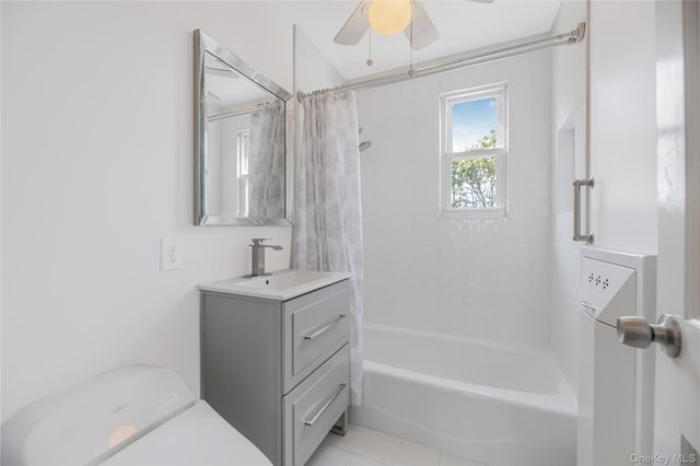 71 Lawrence Park Crescent 71, Bronxville, NY 10708