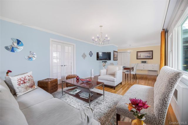 71 Lawrence Park Crescent 71, Bronxville, NY 10708