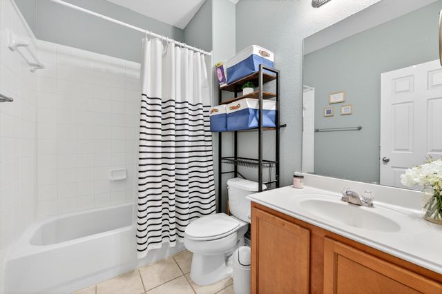 624 Montgomery Drive, Lake Dallas, TX 75065