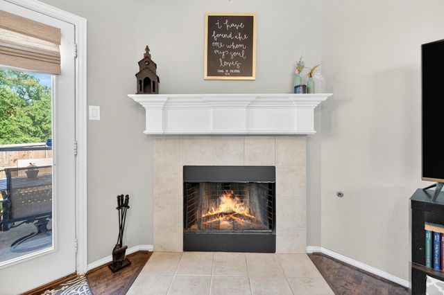 624 Montgomery Drive, Lake Dallas, TX 75065