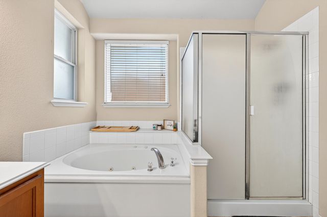 624 Montgomery Drive, Lake Dallas, TX 75065