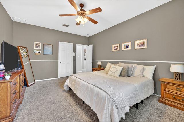 624 Montgomery Drive, Lake Dallas, TX 75065
