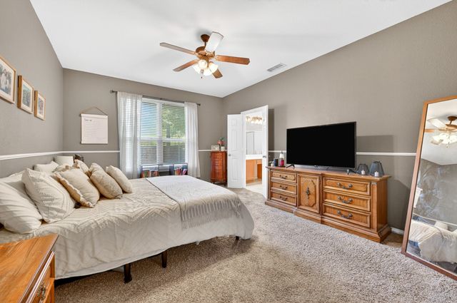 624 Montgomery Drive, Lake Dallas, TX 75065