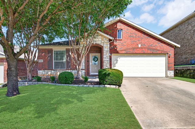 624 Montgomery Drive, Lake Dallas, TX 75065