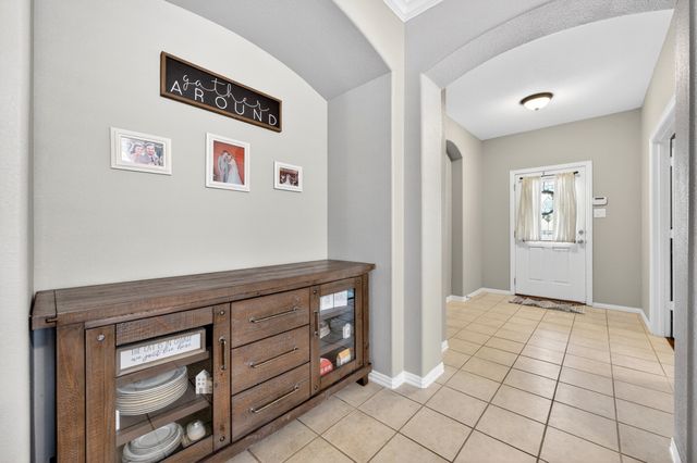 624 Montgomery Drive, Lake Dallas, TX 75065