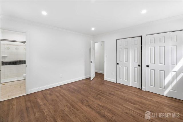 91 SEYMOUR Terrace, Piscataway, NJ 08854