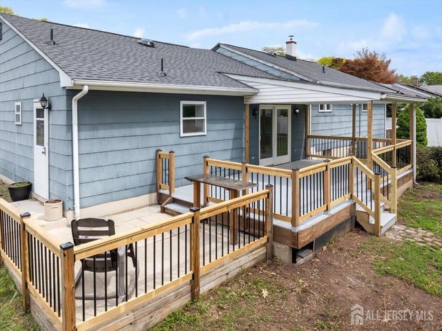 91 SEYMOUR Terrace, Piscataway, NJ 08854