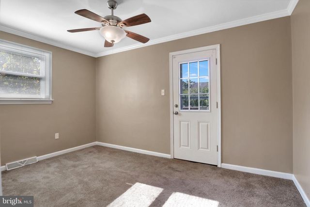 446 MAPLE ST, Warminster, PA 18974