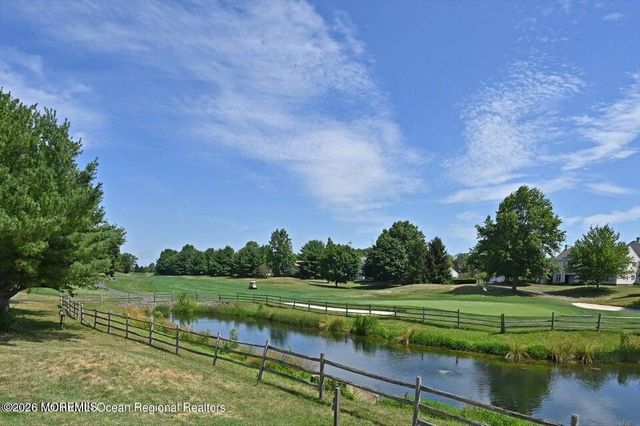 48 Rutland Lane, Monroe, NJ 08831
