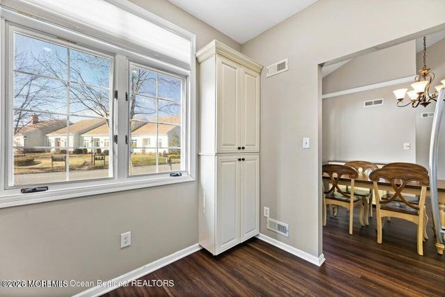 48 Rutland Lane, Monroe, NJ 08831