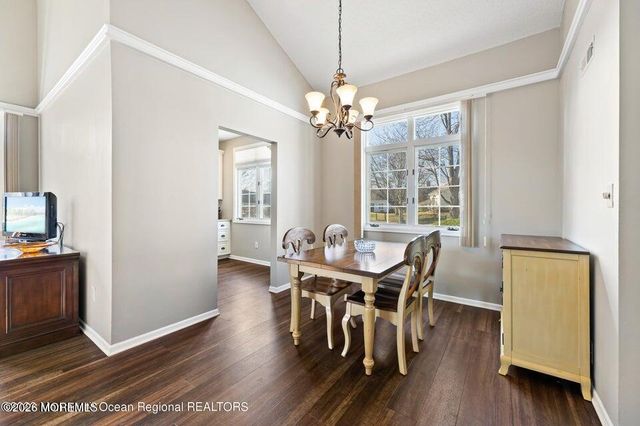 48 Rutland Lane, Monroe, NJ 08831