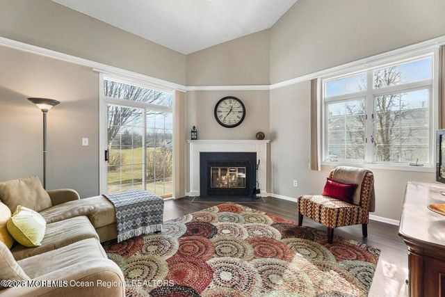 48 Rutland Lane, Monroe, NJ 08831