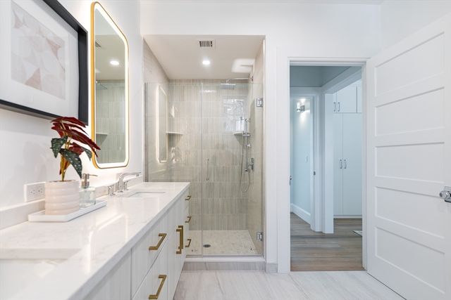 13 Bird St 2, Boston, MA 02125