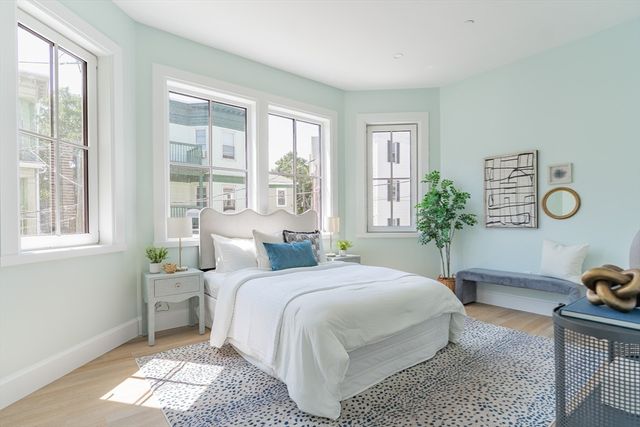 13 Bird St 2, Boston, MA 02125