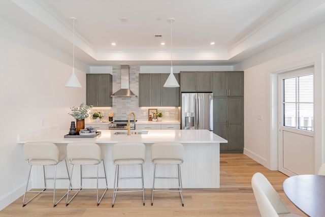 13 Bird St 2, Boston, MA 02125