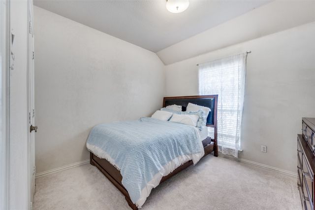 402 Horse Shoe Drive, Euless, TX 76039