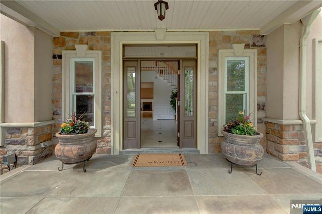 501 Clinton Avenue, Wyckoff, NJ 07481