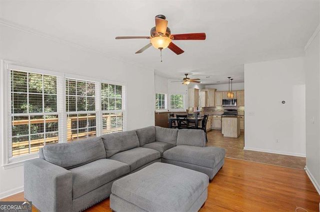 528 Wisteria Drive, Woodstock, GA 30188