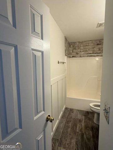 528 Wisteria Drive, Woodstock, GA 30188