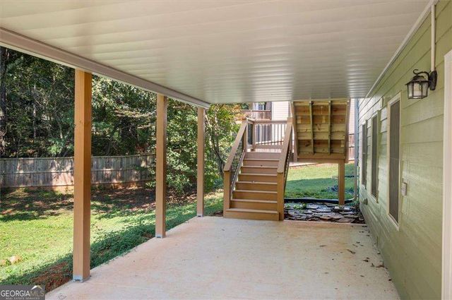 528 Wisteria Drive, Woodstock, GA 30188