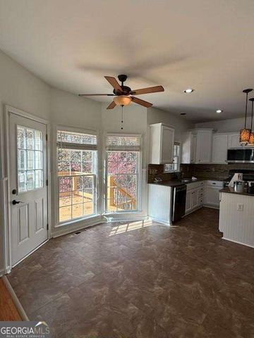 528 Wisteria Drive, Woodstock, GA 30188