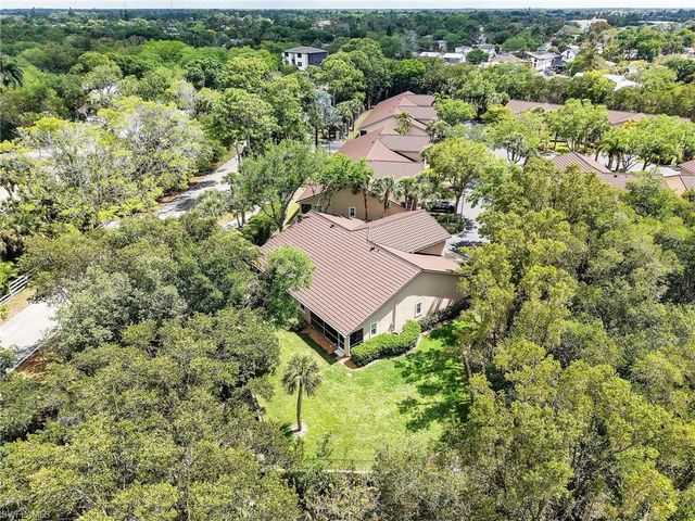 3515 Avion Woods CT 801, Naples, FL 34104