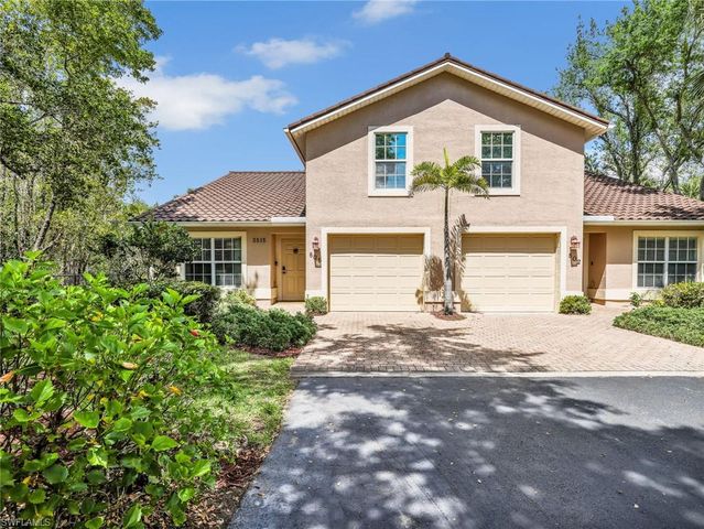 3515 Avion Woods CT 801, Naples, FL 34104