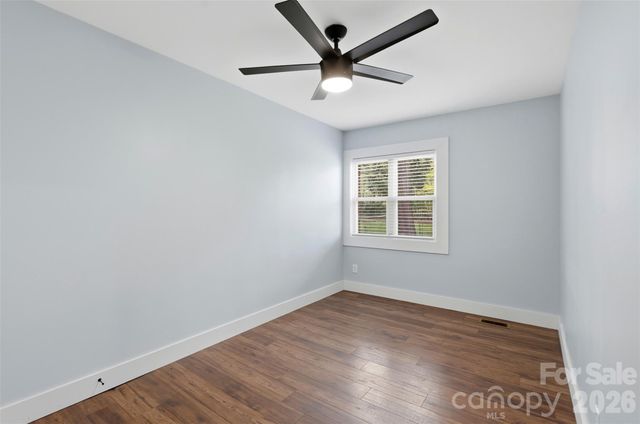 1642 Washington Avenue, Charlotte, NC 28216