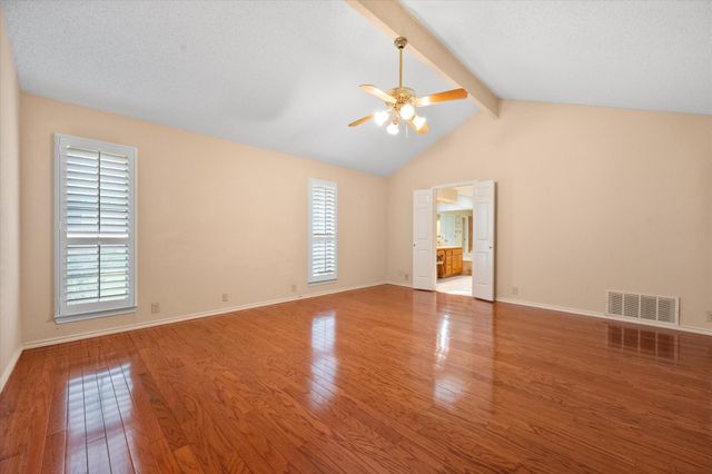 1208 Fairfax Drive, Mansfield, TX 76063
