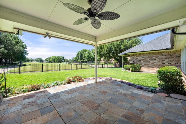 1208 Fairfax Drive, Mansfield, TX 76063